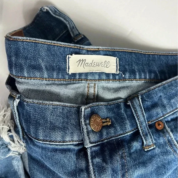 Madewell • Destructed Slim Boy Jeans - Picture 3 of 4